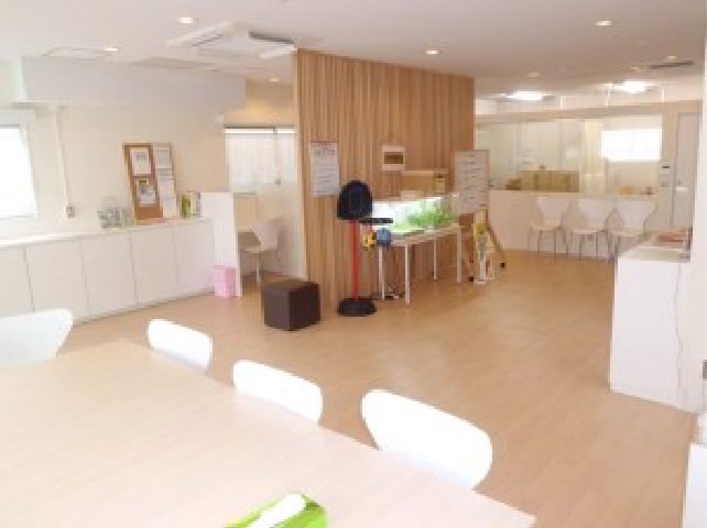 放課後等デイサービスひまわりくらぶ 広中新開